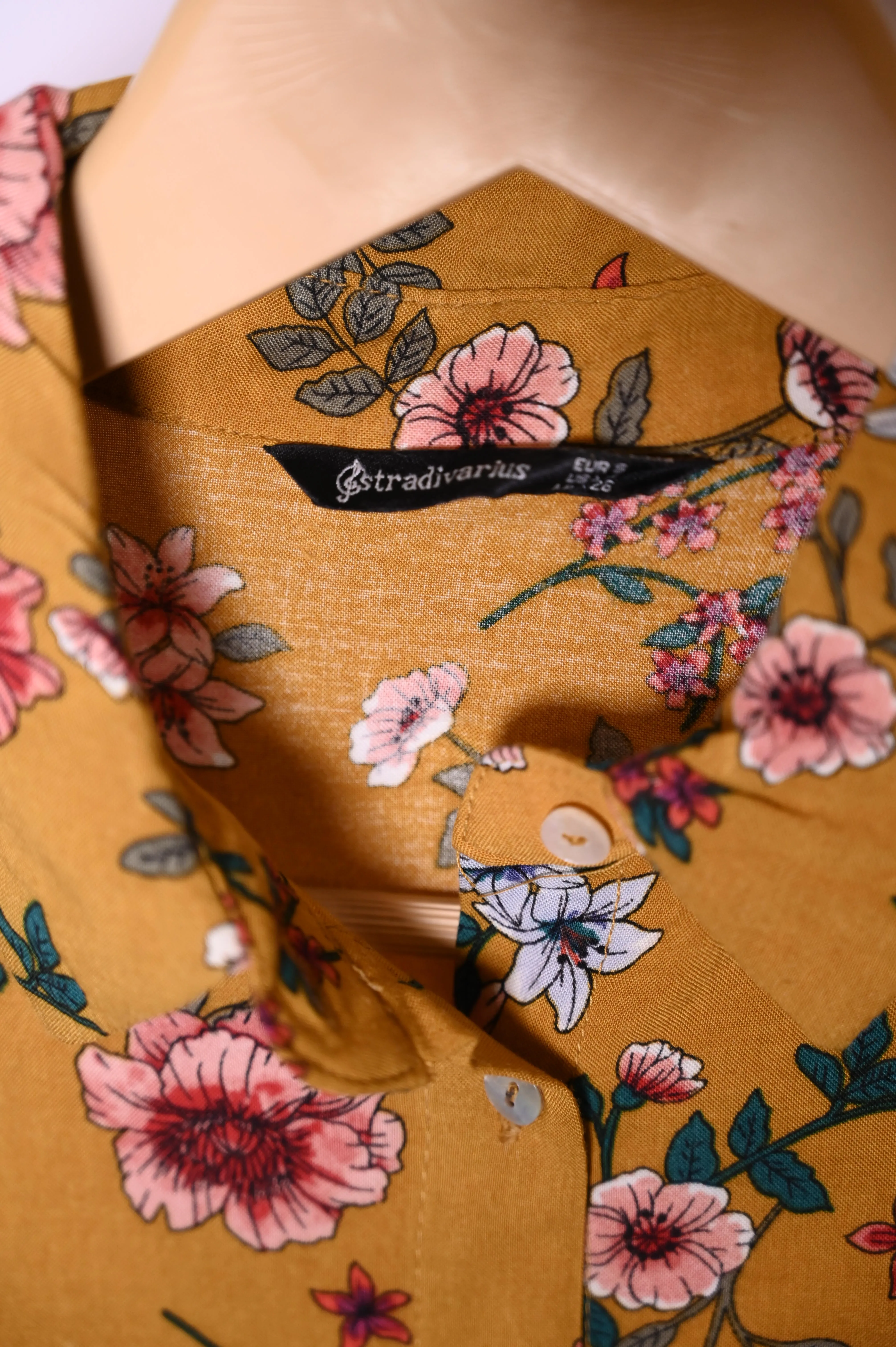 Stradivarius Mustard Yellow Floral Dress (Medium, Good Condition)